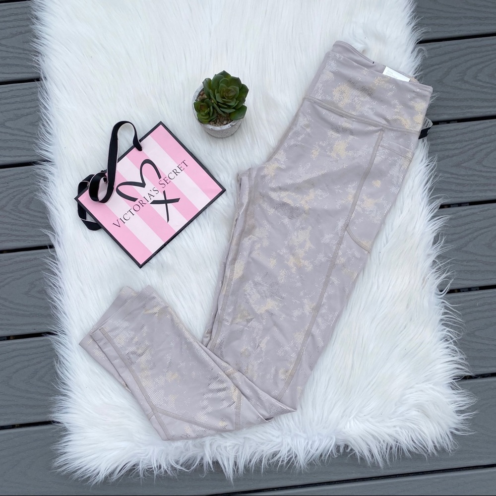 Victorias Secret Knockout metallic legggings